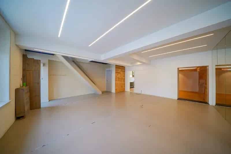 Gerenoveerde woning te Bredene met polyvalente ruimte en 3 slaapkamers