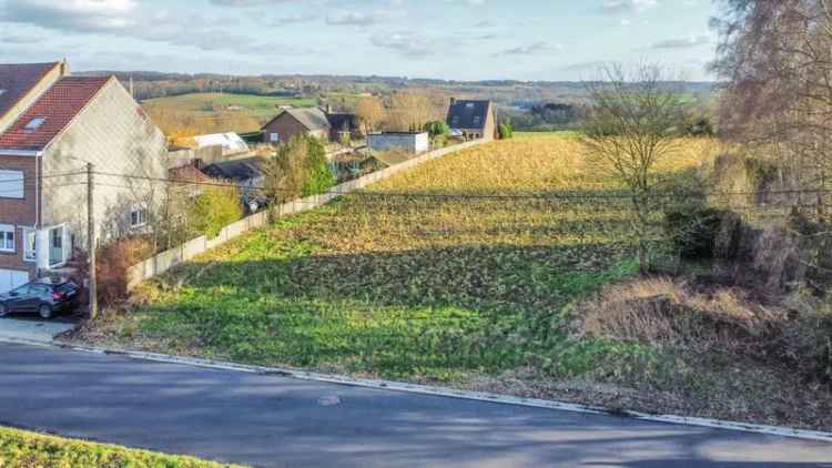 Een mooi gelegen bouwgrond voor halfopen bebouwing