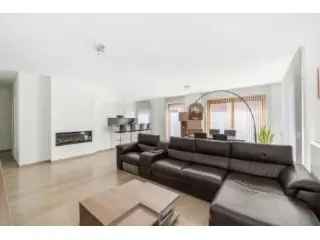 Gelijkvloers appartement te koop Boom 3 slaapkamers tuin