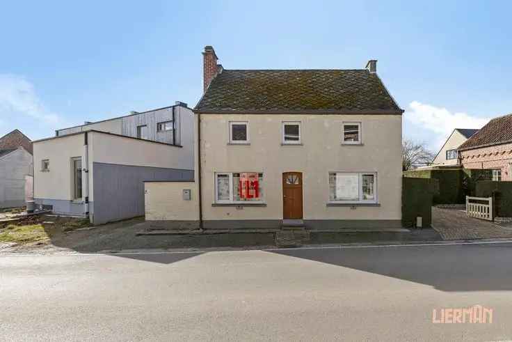 Huis Te Koop: Totaalrenovatie of Nieuwbouw op 1055m²