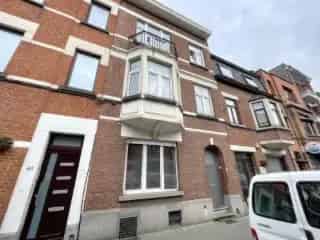 Huis gemengd gebruik Anderlecht 285m² tuin meerdere slaapkamers