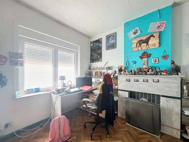 Huis te Koop Dour 3 Slaapkamers Tuin 124m²