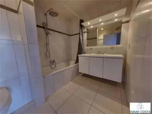 Appartement te koop Middelkerke: Gelijkvloers met garage en terras