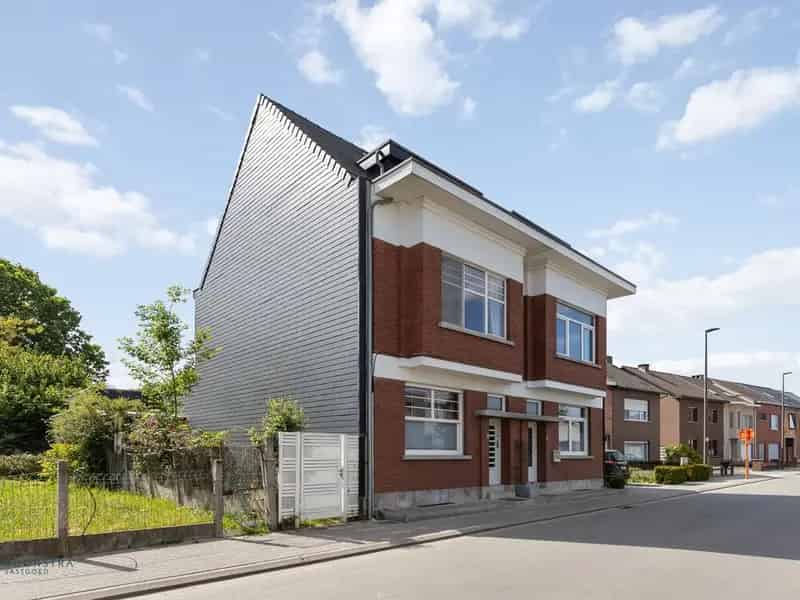 Huis te koop Mechelen 3 slaapkamers zwembad instapklaar