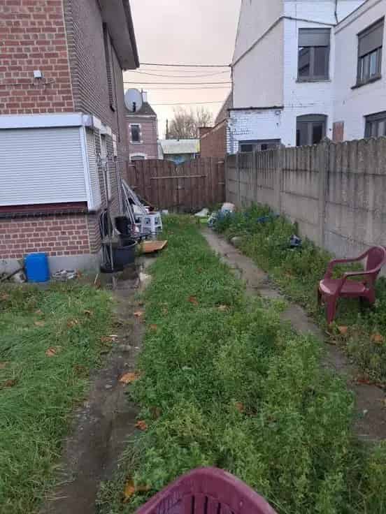 Huis te Koop Bousu 4 Gevels 2 Garages Tuin Renovatieproject