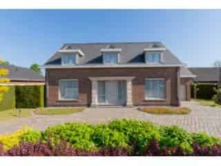 Villa te koop Dottenijs 4 slaapkamers grote tuin