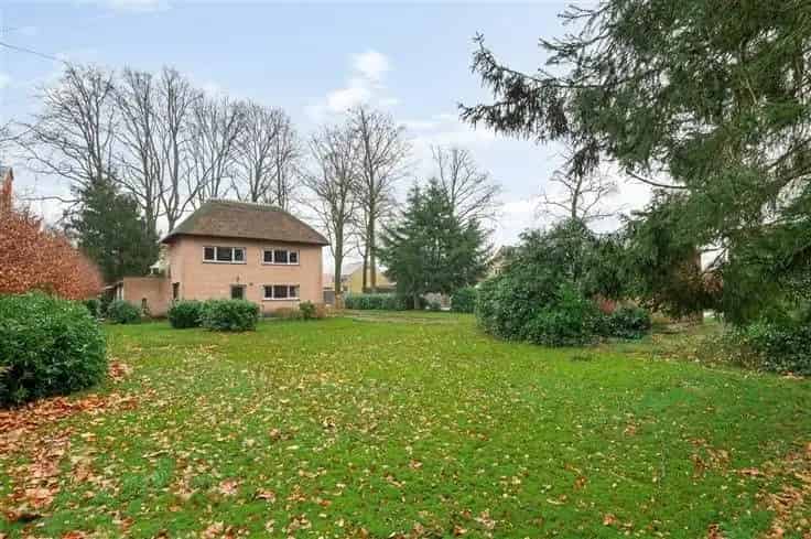 Te renoveren villa Schoten 1600m² perceel