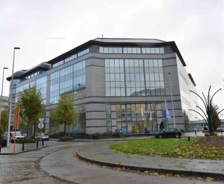 Kantoren te Huur Woluwe-Saint-Lambert 828m2