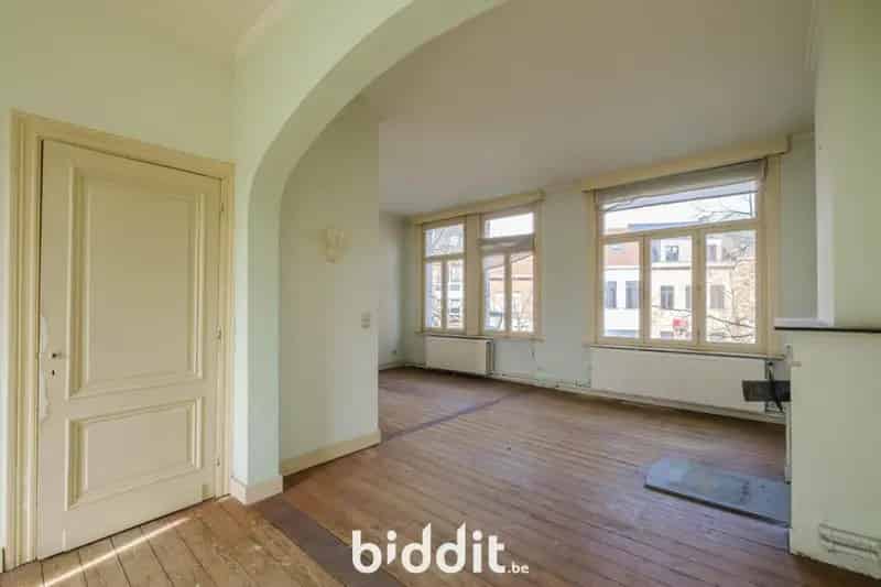 Statig Herenhuis Turnhout Stadstuin Eclectisch Art Nouveau