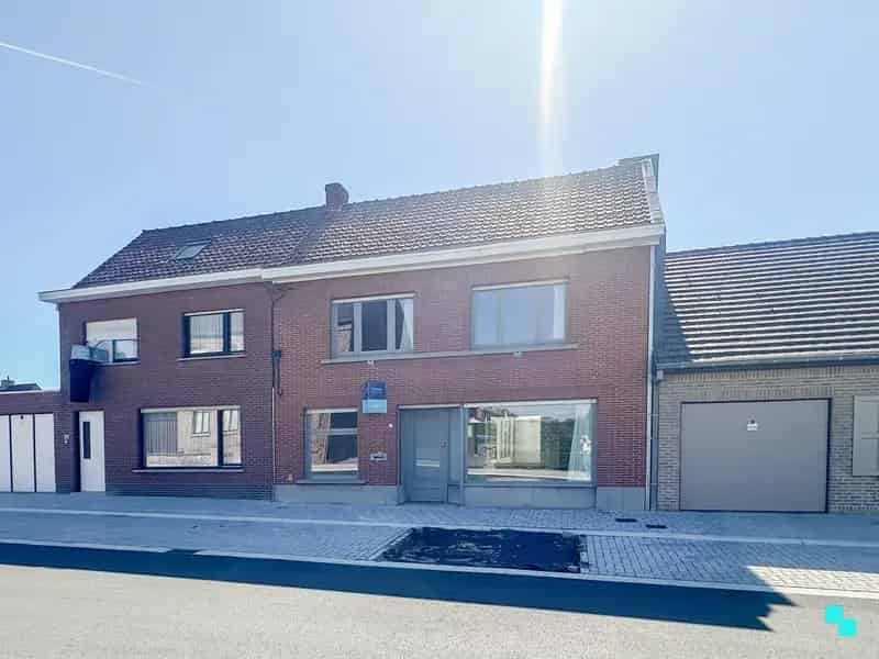 Huis te huur Kachtem: 3 slaapkamers, 162m²