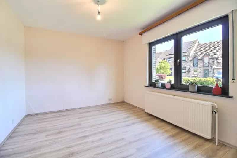 Bungalow te NEU-MORESNET met 3 slaapkamers en tuin