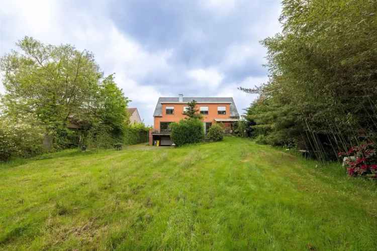 Te koop industriegrond en weiland in Geel met bouwmogelijkheden