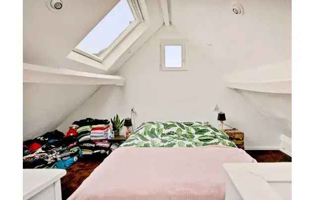 Huur 1 slaapkamer appartement van 90 m² in Brussels