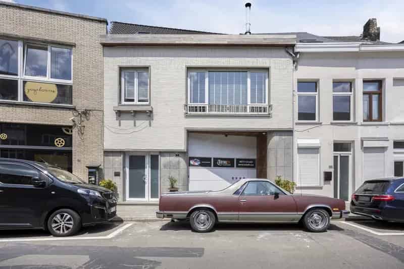 Huis te huur Mechelen: Unieke woning met polyvalente ruimte en wellness