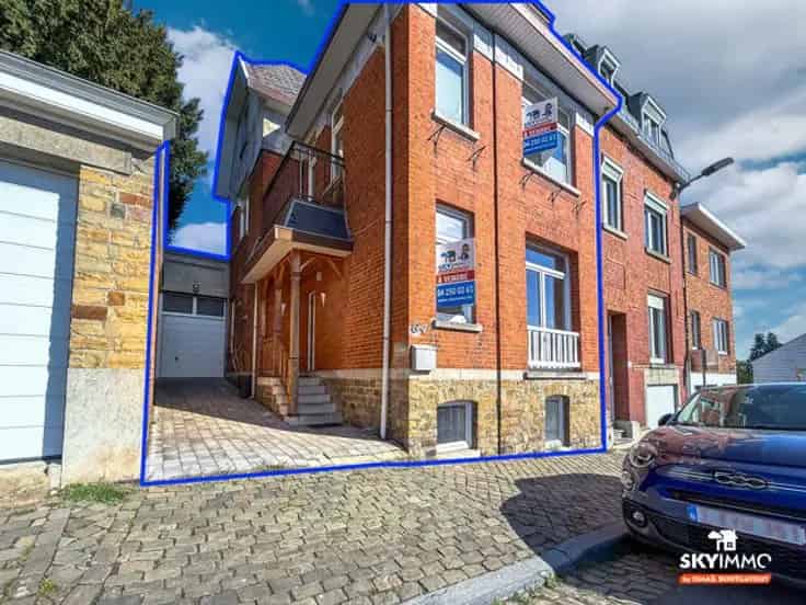 Huis Te Koop Hougnes 3 Gevels Garage Grote Gezinnen