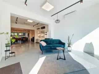 Handelspand te koop Dilbeek 157m² Showroom Kantoren Horeca