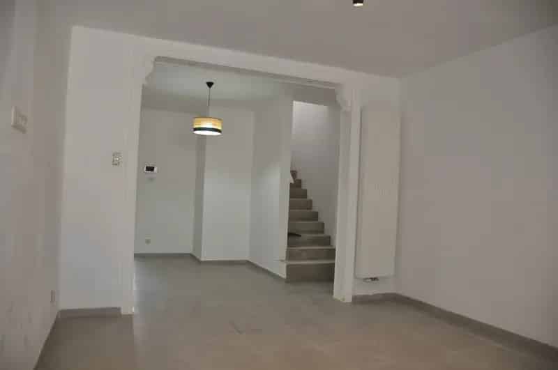 Instapklare woning 3 slaapkamers garage stadstuin zonneterras