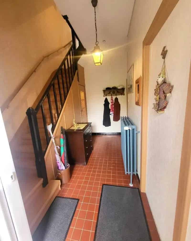 Ruime Tweegevelwoning met Garage en Stadstuin nabij Brussel