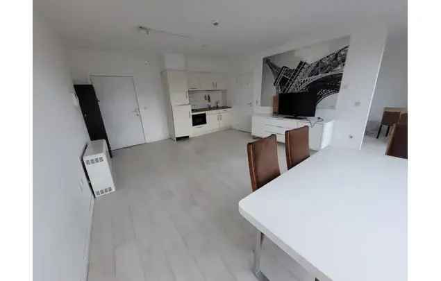 Huur 1 slaapkamer appartement van 50 m² in Brussels