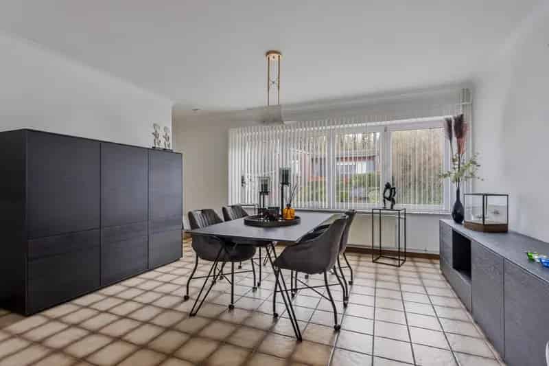 Ruime woning met karakter Appartement Werkplaats Tongeren Sluizen