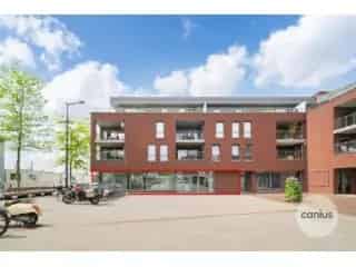 Kantoor te koop Landen 220m2 Station Toplocatie