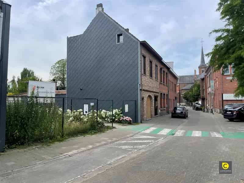 Bouwgrond te Koop 272m² Zuidgericht