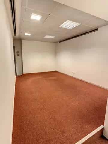 Handelspand Denderhoutem 300m² Kinderdagverblijf Kantoor Retail