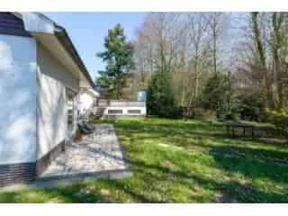 Villa te renoveren Wortegem-Petegem 4 slaapkamers 2513m²