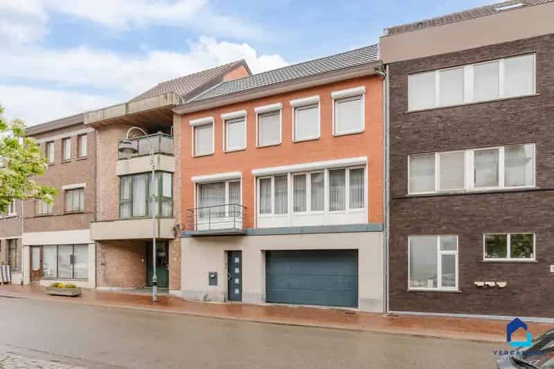 Huis te koop Diepenbeek: Instapklare gezinswoning met tuin en garage