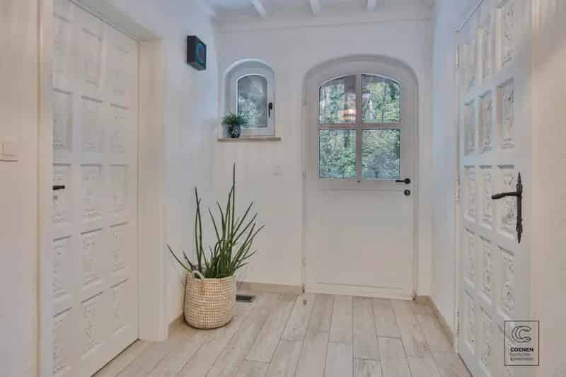 Huis te koop Malle 5 slaapkamers 2 garages grote tuin