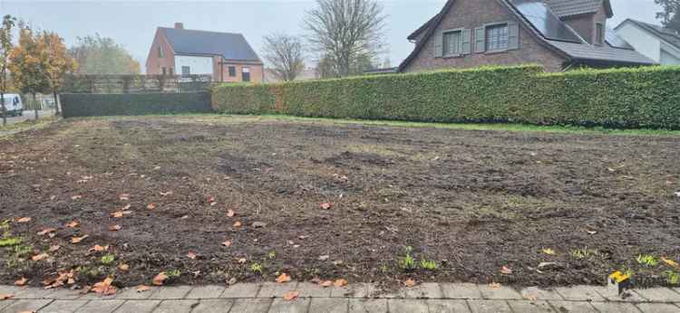 Bouwgrond te koop Kalmthout 688m²