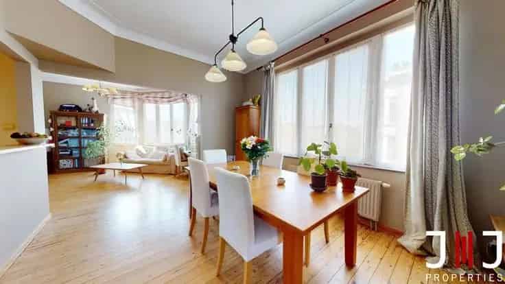 Appartement te Koop Etterbeek 2 slaapkamers 85m²