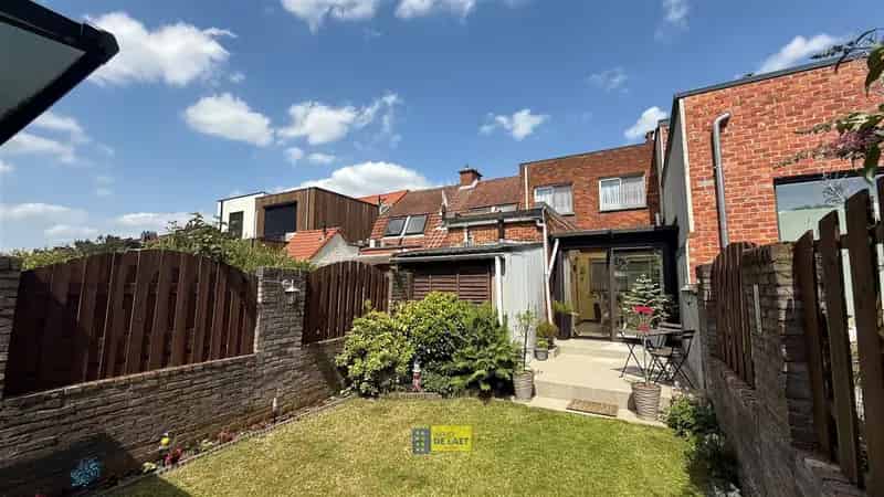 Gezinswoning te koop Wilrijk 3 slaapkamers tuin