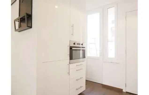 Huur 2 slaapkamer appartement van 50 m² in Brussels