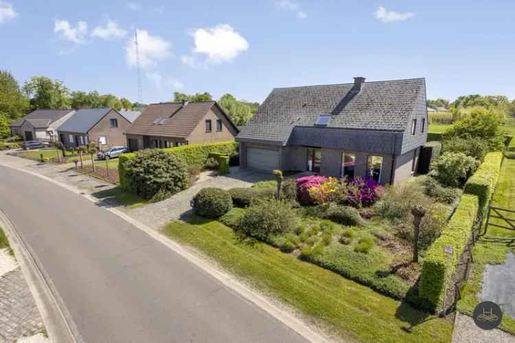 Vrijstaande woning te koop Betekom