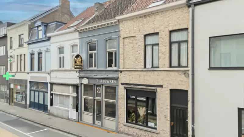 Huis te koop Gent: 186m² te renoveren pand met stadstuin
