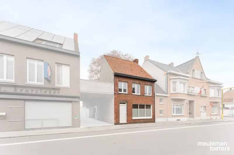 Te renoveren gezinswoning Ruddervoorde centrum
