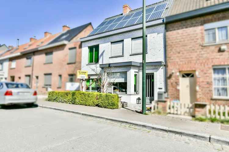 Te renoveren woning Torhout - 3 slaapkamers - nieuw dak