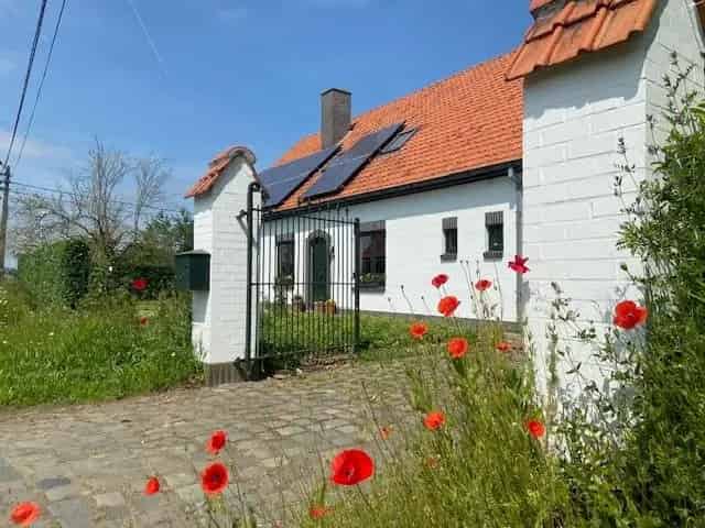 Landelijke woning groen perceel