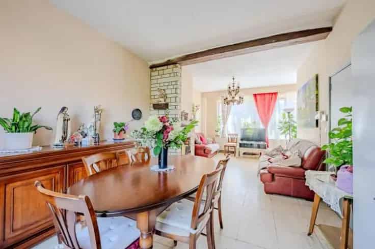 Huis Te Koop 3 Slaapkamers Tuin Garage Bel-étagewoning