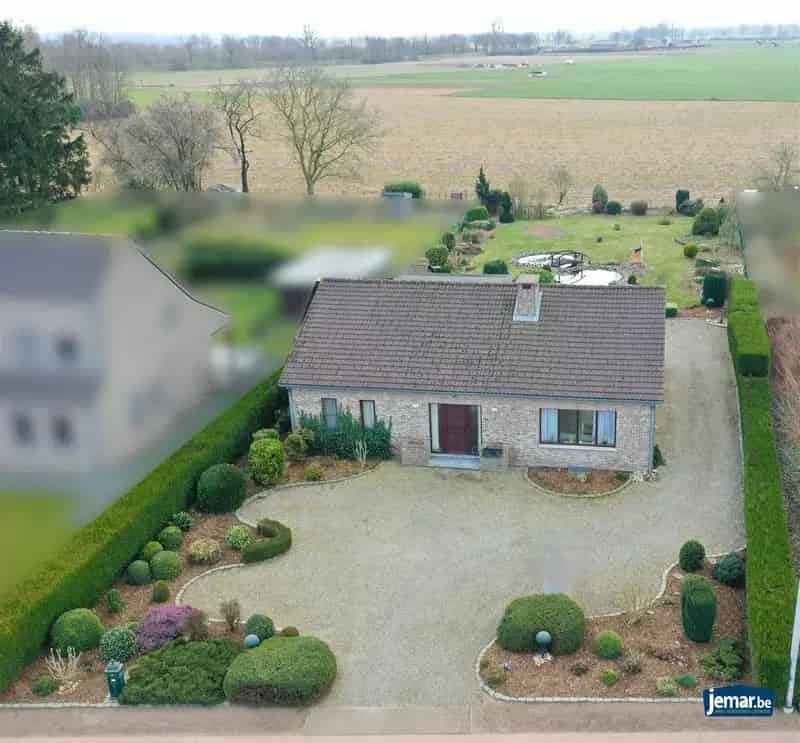 Vrijstaande woning te Leut 3 slaapkamers grote tuin