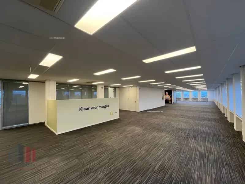 Kantoor te huur Gent Lieven Bauwens Building 512m²