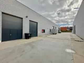 Magazijn te koop Sint Eloois Vijve 181m²