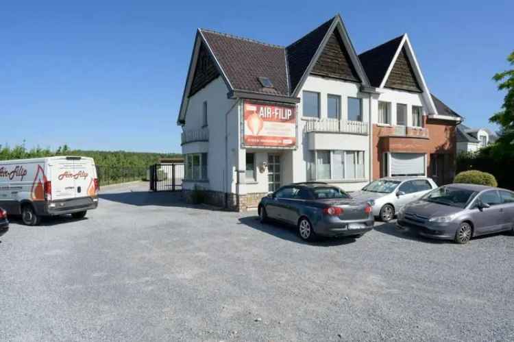 Woning Te Brecht