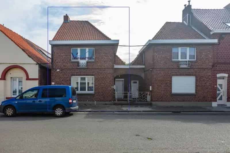 Te renoveren woning 2 slaapkamers 481m²