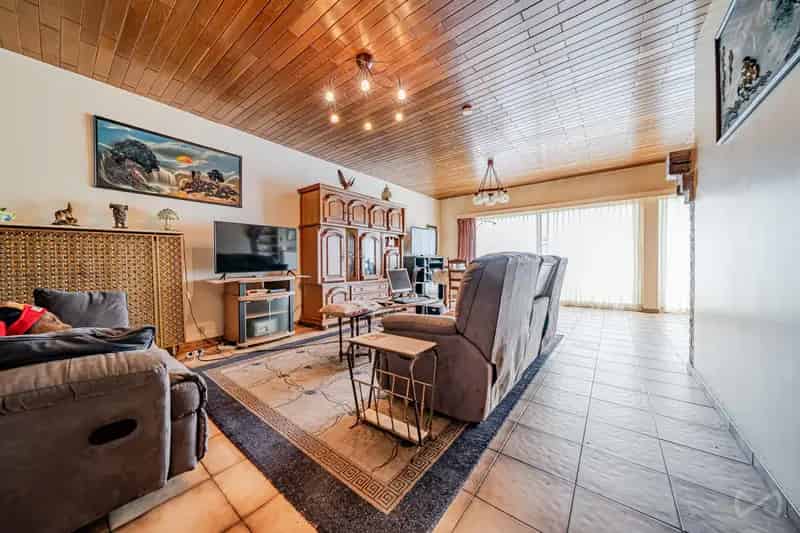 Appartement 86m² te Jette - 1 slaapkamer - Terras - Grote kelder