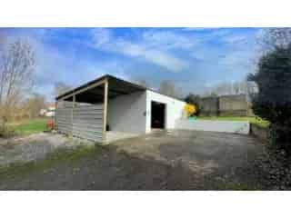 Industrie te koop Chenée 80m² magazijn
