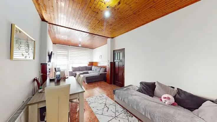 Handelspand met Appartement te Koop Brussel
