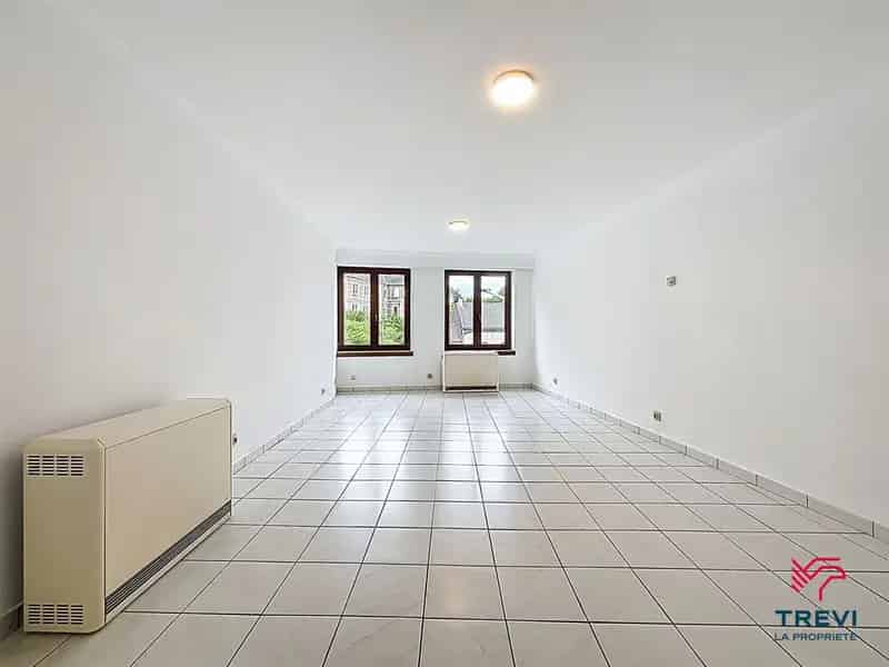Appartement te koop 2de verdieping Garage 1991