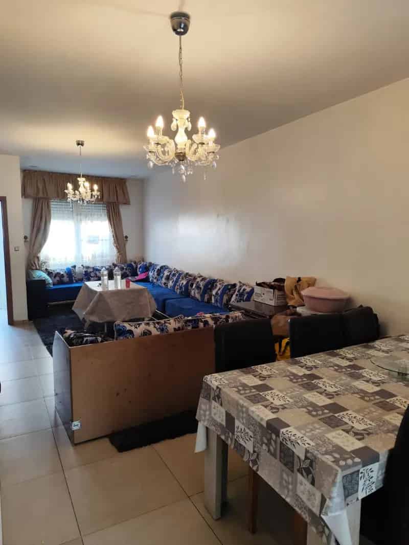 Rijwoning te Boom met Tuin en 3 slaapkamers